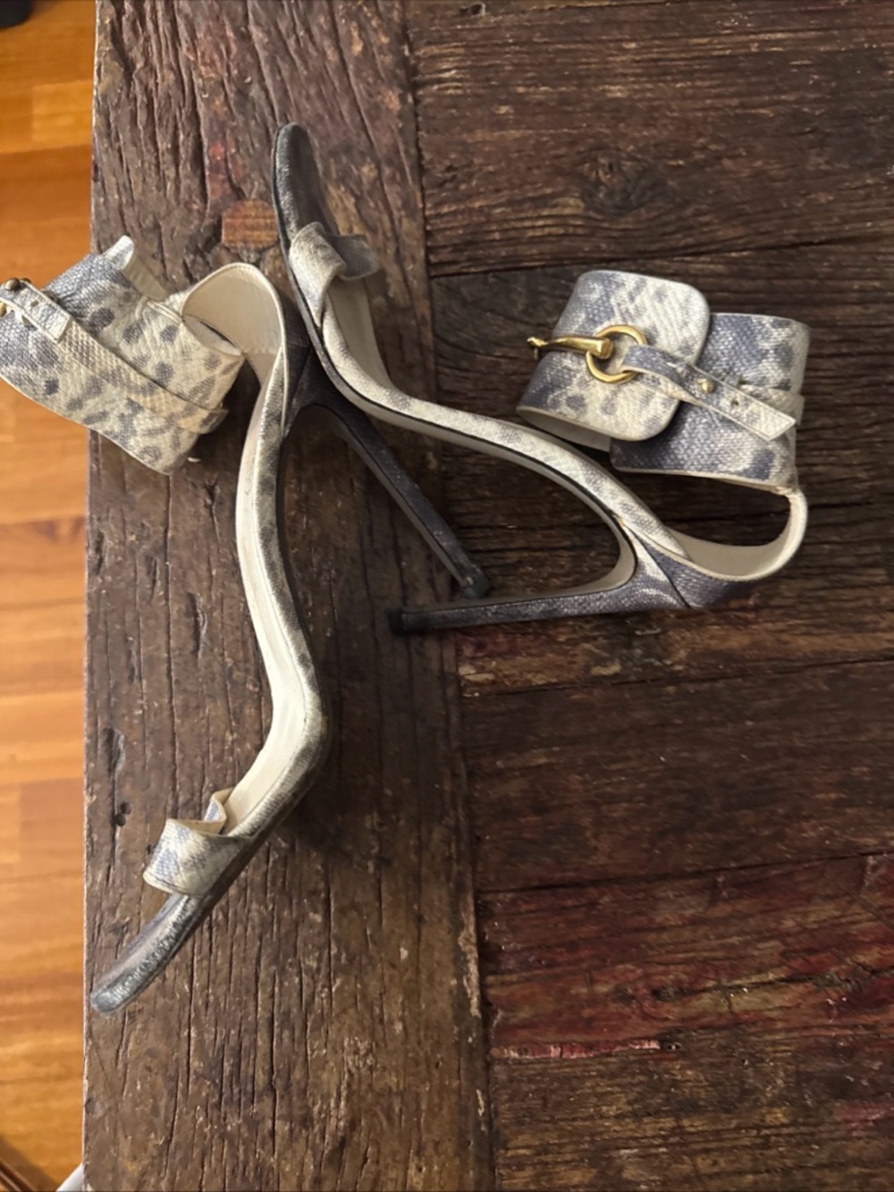 Gucci Ursula Python Ankle Strap Sandal - Picture 6 of 11